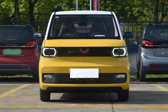 รถมินิ EV 120-170KM Wuling Ev Car 3 ประตู 4 ที่นั่งขนาดกะทัดรัด