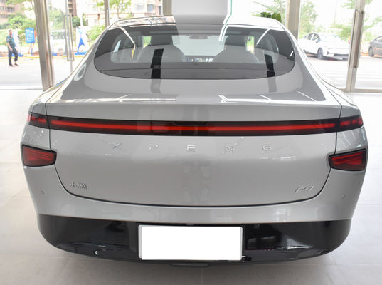 P7 2022 Xiaopeng รถยนต์ไฟฟ้า 480-670KM ขนาดกลาง Premium Intelligentize