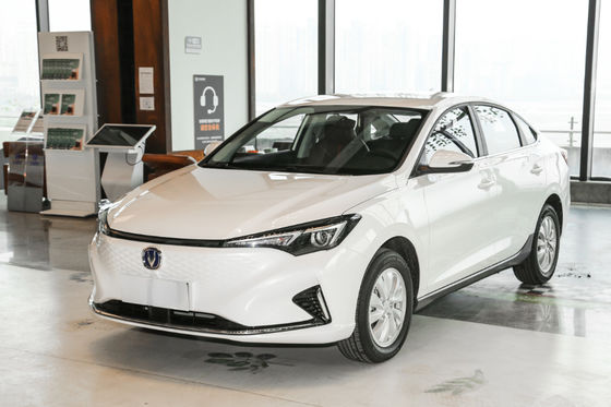 Changan Eado EV460 365-405KM Changan EV 5 ประตู 5 ที่นั่ง รถซีดานขนาดกะทัดรัด