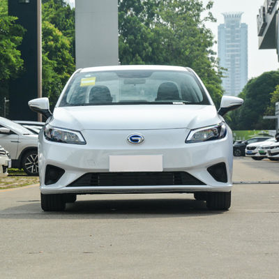 4 ประตู 5 ที่นั่ง AION รถยนต์ไฟฟ้า 410KM-510KM Gac AION S Ev