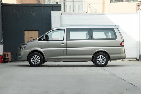 M5EV รถ MPV Dongfeng มอเตอร์ไฟฟ้า 400KM 4 ประตู 5-9 ที่นั่ง
