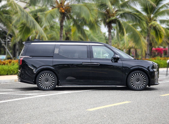 5 ประตู 6 ที่นั่ง Zeekr 009 Electric Minivan Long Range 702-822KM