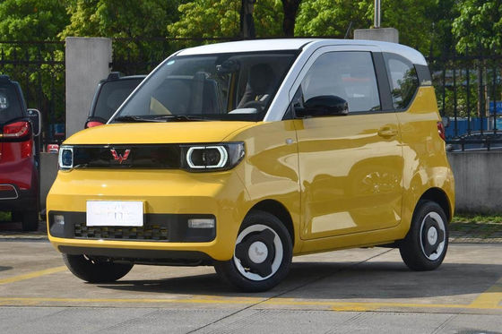 Pure Electric Gm Wuling Mini Ev 120-170KM ขนาดกะทัดรัด Easy Park