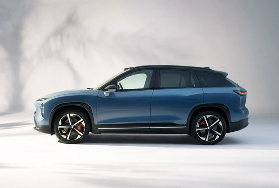 ES7 NIO รถยนต์ไฟฟ้าขนาดกลางขนาดใหญ่ Suv 485-620KM 5 ประตู 5 ที่นั่งรายละเอียดสินค้า