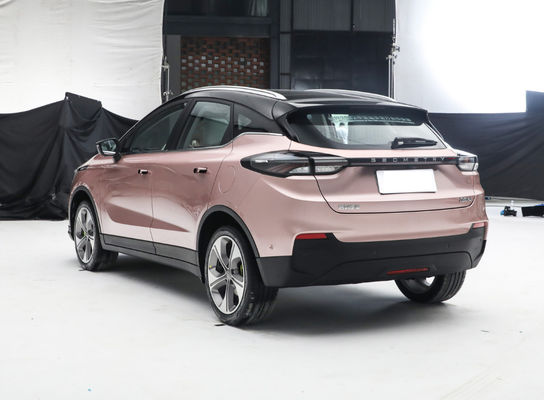 Geometry M6 รถยนต์ไฟฟ้า Geely Geely Ev Suv 400-550KM 0.5h การชาร์จอย่างรวดเร็ว
