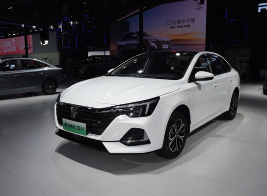 0.5H การชาร์จด่วน SAIC มอเตอร์รถยนต์ไฟฟ้า Roewe I6 MAX EV 502-605KM