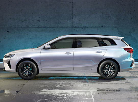 Roewe Ei5 SAIC มอเตอร์ไฟฟ้ารถยนต์ 501KM 5 ประตู 5 ที่นั่ง