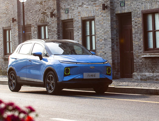 Geometry E เล็ก SUV EV รถ 320-410KM รถ Suv ไฟฟ้าสุดหรู 60kw