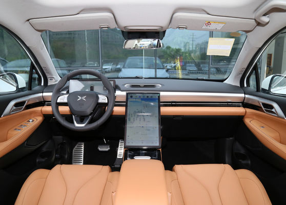 XiaoPeng P5 2022 450-550KM รถยนต์ไฟฟ้าขนาดกะทัดรัด 4 ประตู 5 ที่นั่ง