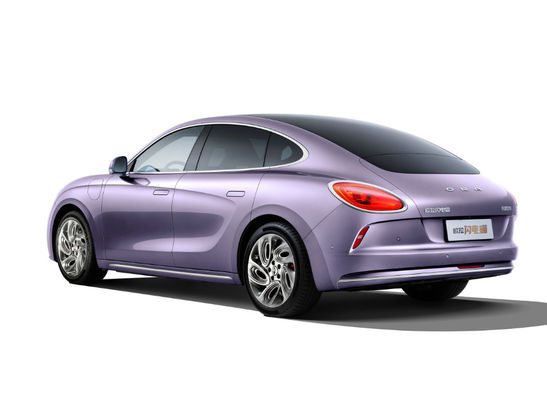 4 ประตู 5 ที่นั่ง ORA Lightning Cat 555-705KM Auto Pure Electric Vehicle