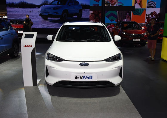 JAC IEVA50 Jianghuai 2020-2021 รถยนต์ไฟฟ้าอัตโนมัติ 350-402KM 4 ประตู 5 ที่นั่ง