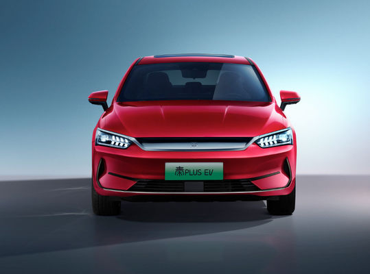 400-600KM Compact Byd Qin Plus Ev 4 ประตู 5 ที่นั่งประสิทธิภาพสูง